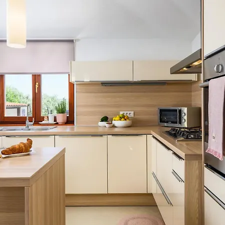 Feriehus Amazing In Galižana