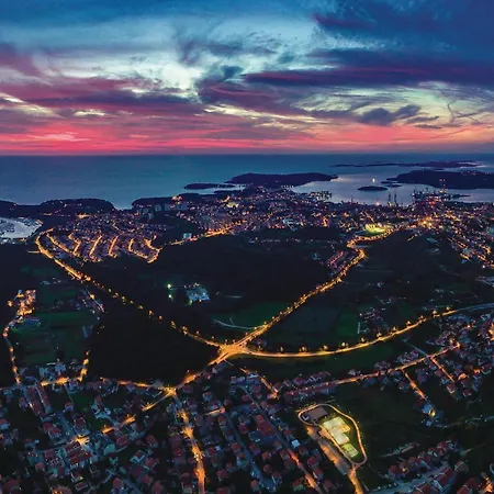 בית נופש Amazing In Galižana