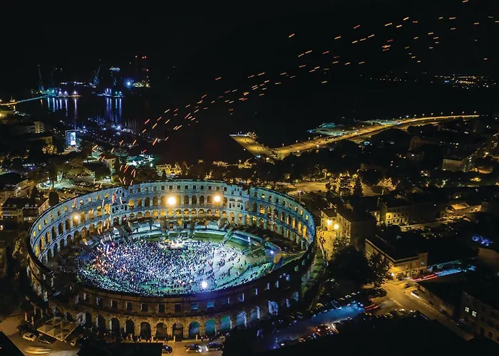 Vakantiehuis Amazing In *